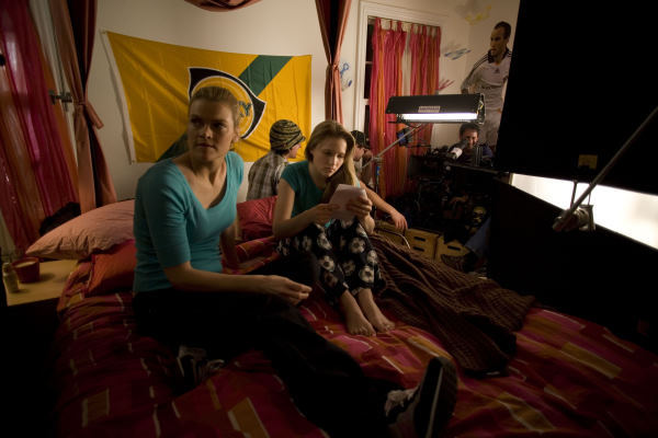 Still of Emily Osment and Missi Pyle in Soccer Mom (2008)