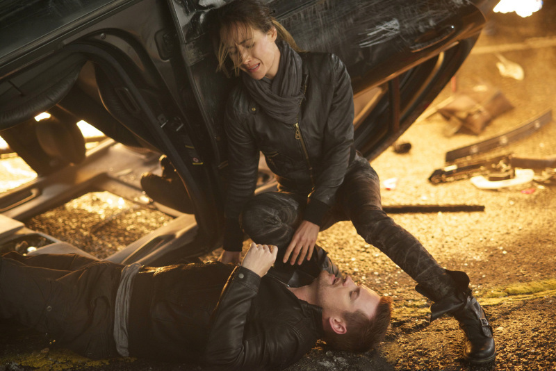 Still of Maggie Q and Shane West in Nikita (2010)