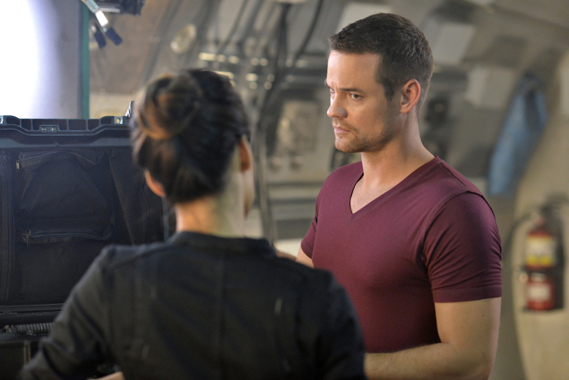 Still of Maggie Q and Shane West in Nikita (2010)