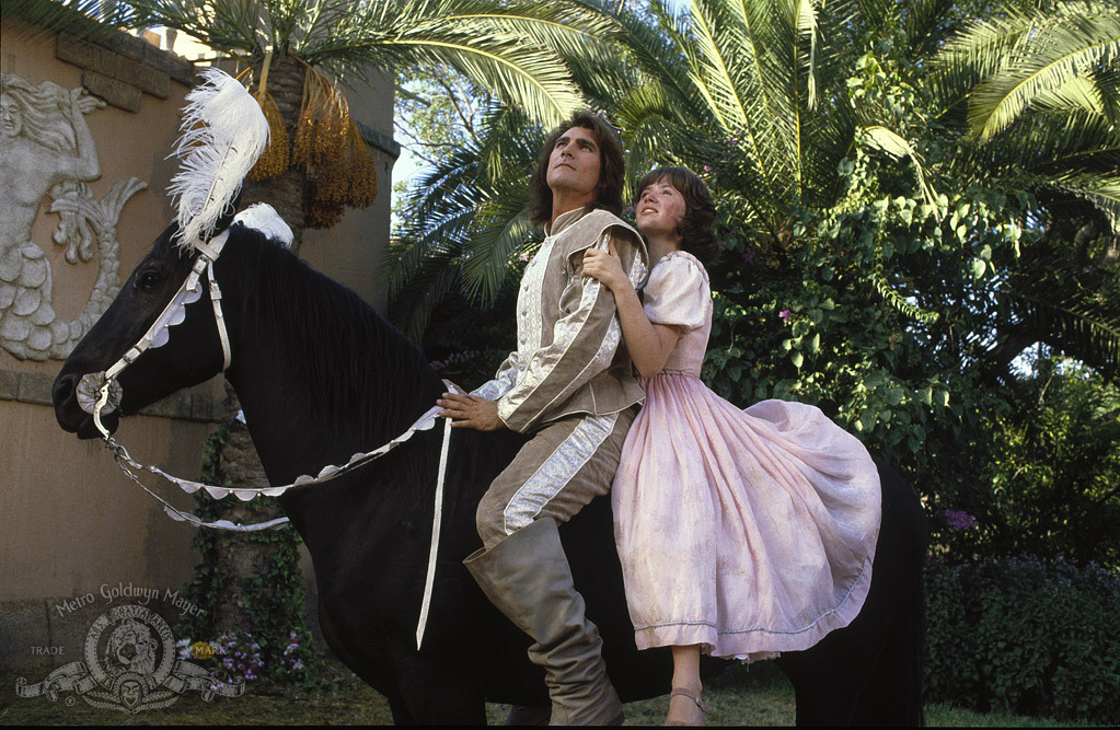 Still of John Paragon and Aileen Quinn in The Frog Prince (1986)