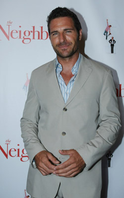 Ed Quinn at event of The Neighbor (2007)