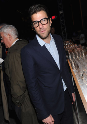 Zachary Quinto at event of Mother and Child (2009)