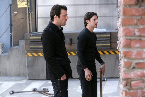 Still of Zachary Quinto and Milo Ventimiglia in Herojai (2006)