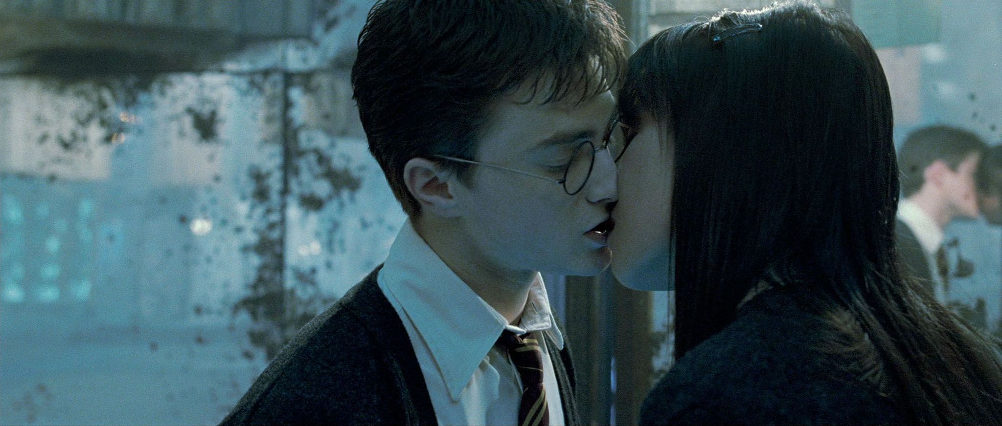 Still of Daniel Radcliffe and Katie Leung in Haris Poteris ir Fenikso brolija (2007)
