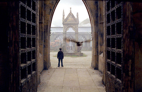 Still of Daniel Radcliffe in Haris Poteris ir Azkabano kalinys (2004)