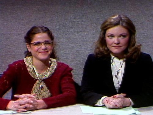 Still of Jane Curtin and Gilda Radner in Saturday Night Live (1975)