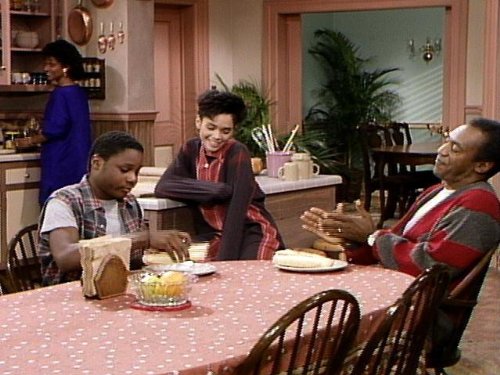 Still of Lisa Bonet, Bill Cosby, Phylicia Rashad and Malcolm-Jamal Warner in The Cosby Show (1984)