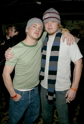 William Lee Scott and Elden Henson at event of The Butterfly Effect (2004)