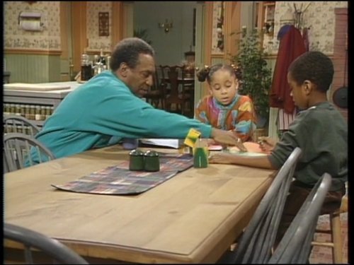 Still of Bill Cosby, Raven-Symoné and Deon Richmond in The Cosby Show (1984)