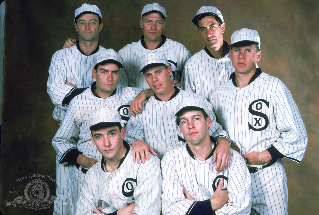 Still of John Cusack, Charlie Sheen, David Strathairn, D.B. Sweeney, Jace Alexander, Don Harvey, James Read and Michael Rooker in Eight Men Out (1988)