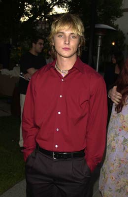 Shawn Reaves at event of Things Behind the Sun (2001)