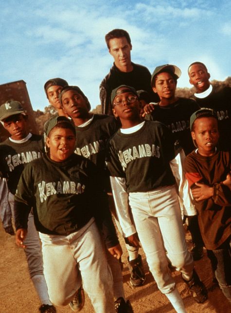 Keanu Reeves, A. Delon Ellis Jr., Julian Griffith, Bryan Hearne, Michael B. Jordan, Michael Perkins, Brian M. Reed, Alexander Telles and DeWayne Warren in Hard Ball (2001)