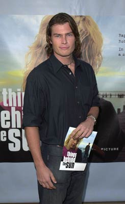Steven Reed at event of Things Behind the Sun (2001)