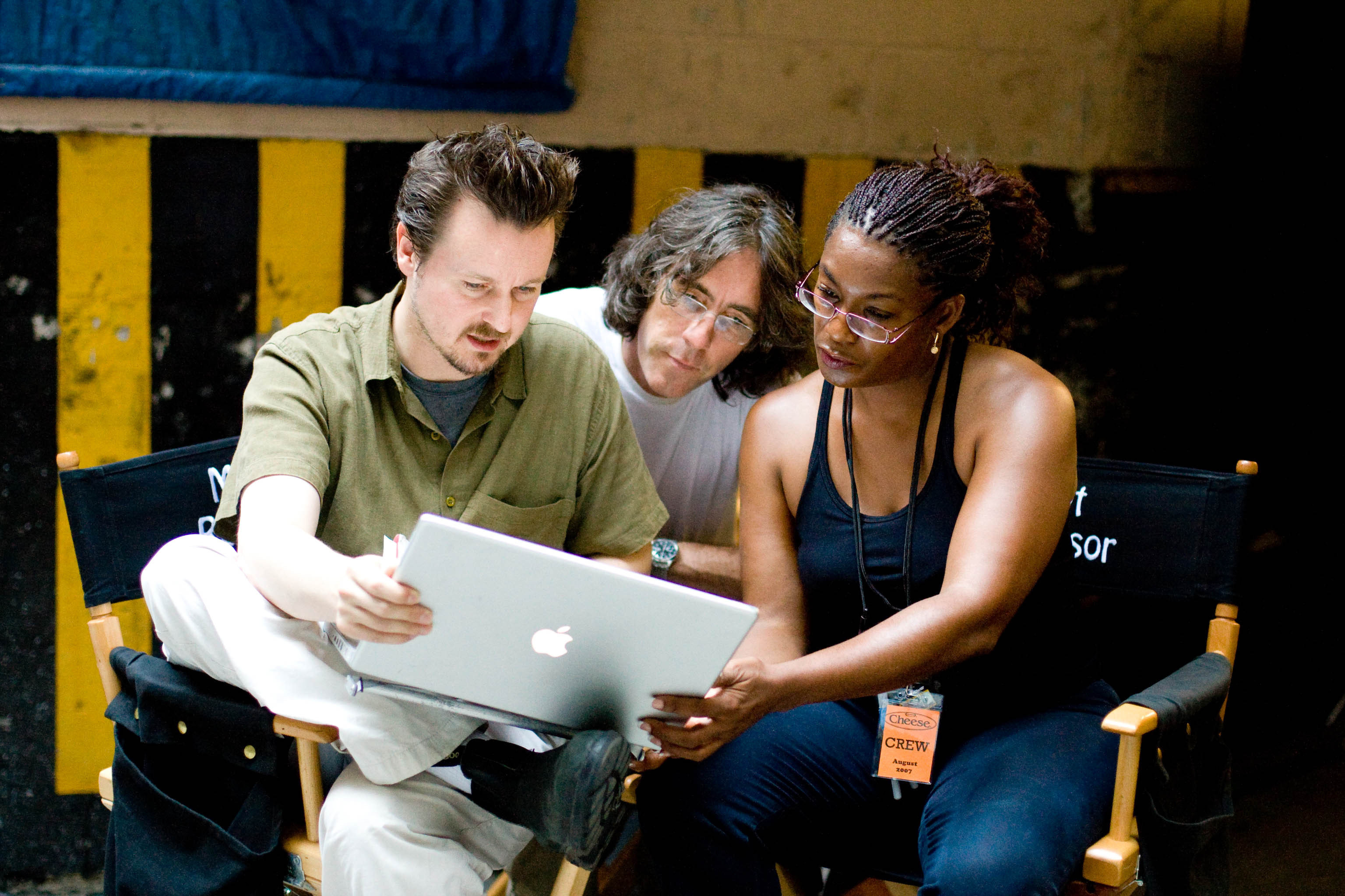 Michael Bonvillain, Dawn Gilliam and Matt Reeves in Projektas MONSTRAS (2008)