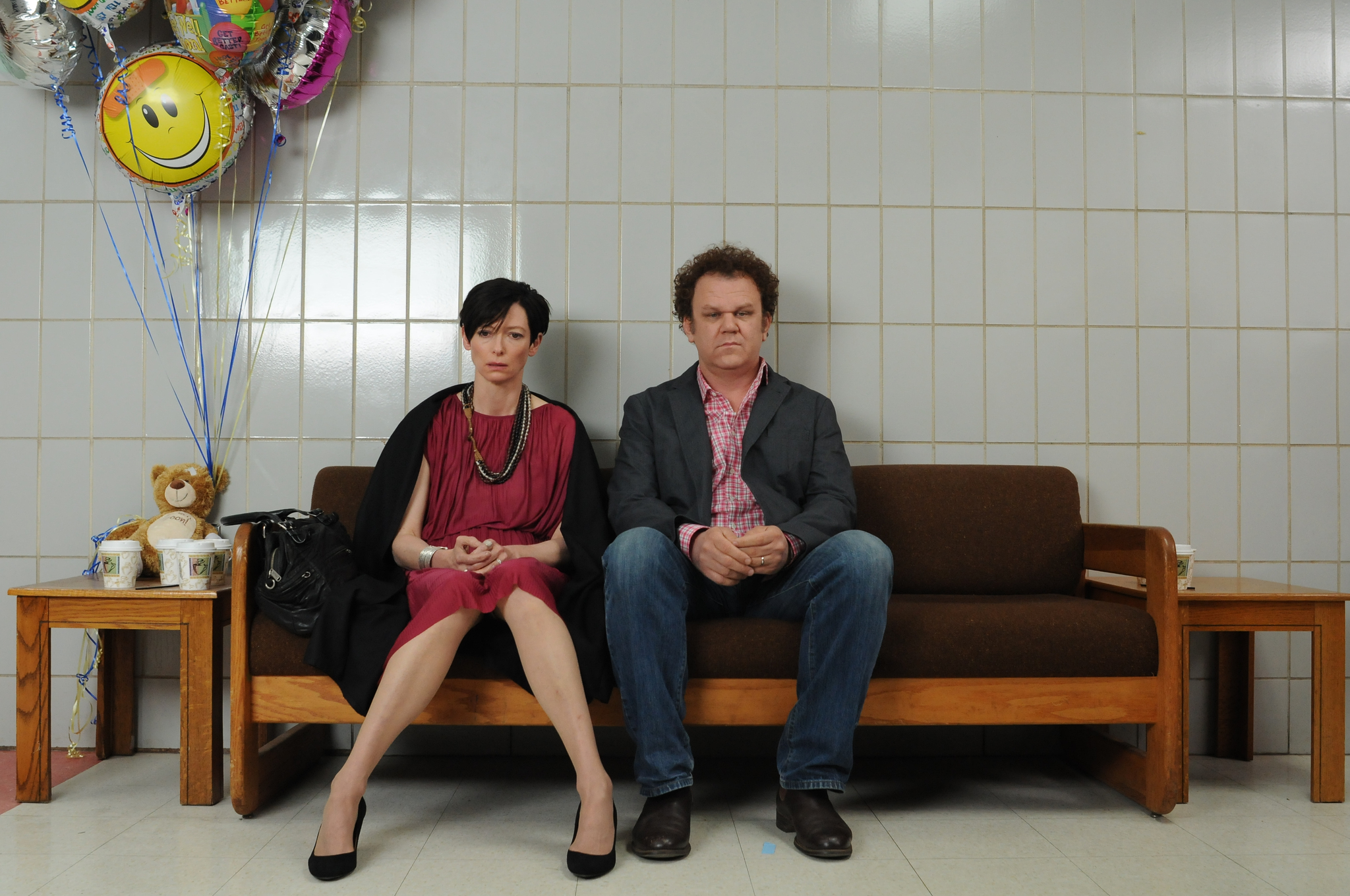 Still of John C. Reilly and Tilda Swinton in We Need to Talk About Kevin (2011)