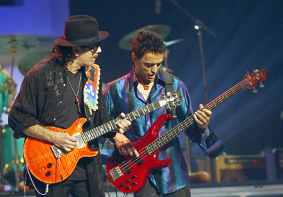 Carlos Santana and Benny Rietveld at event of ESPY Awards (2002)