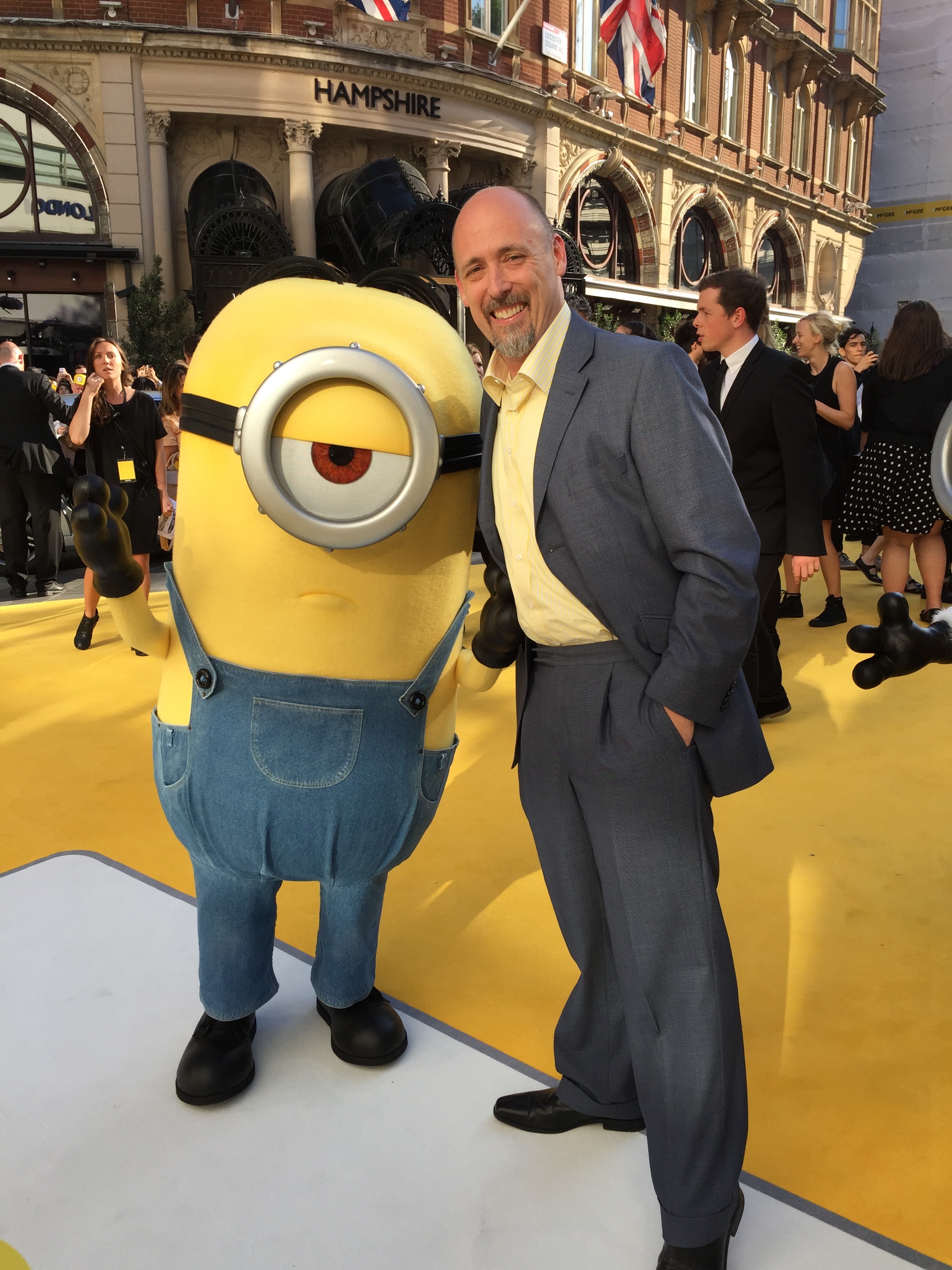 Chris Renaud and Stuart at London premiere of Minions