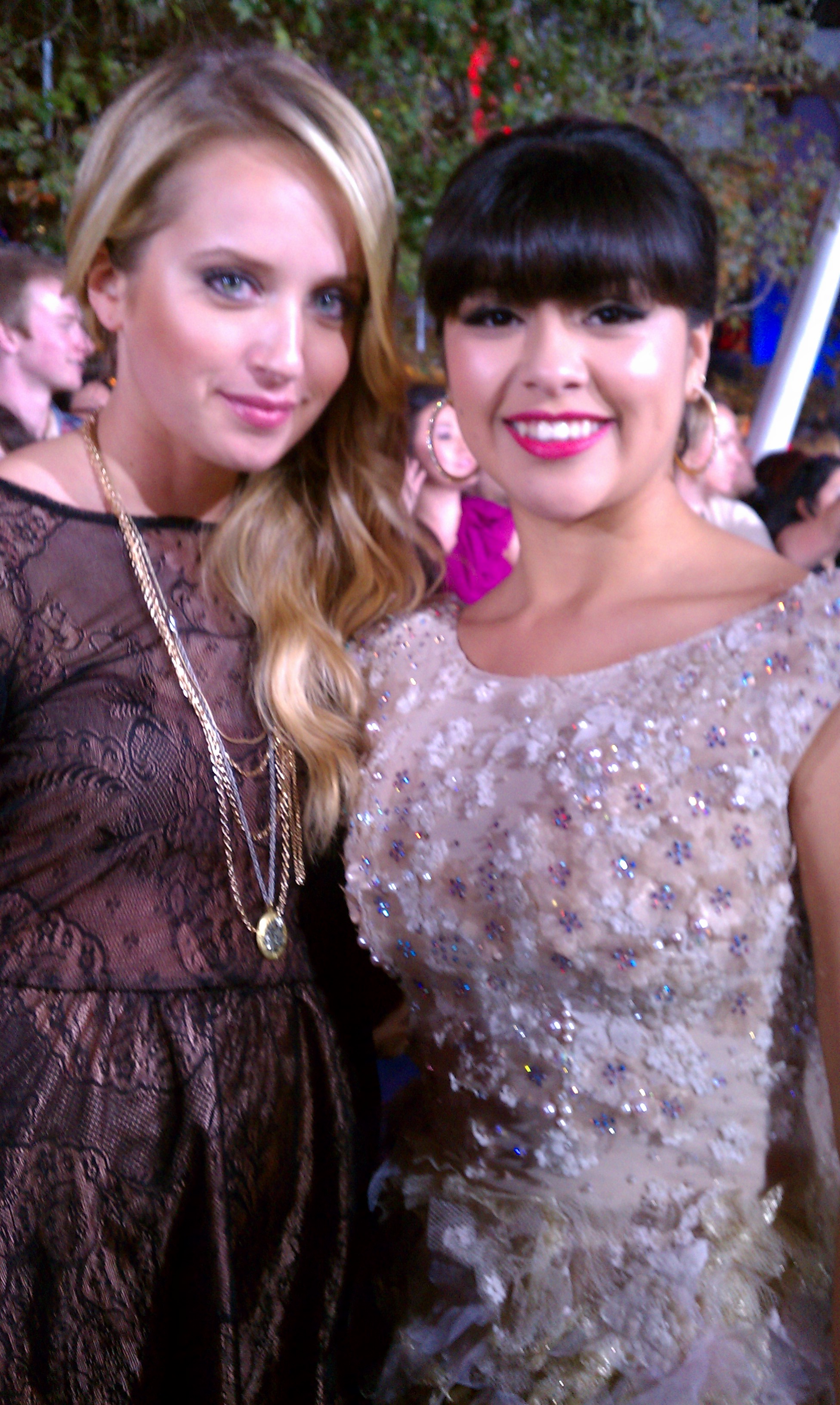 Chelsea and Megan Park at the Breaking Dawn premiere