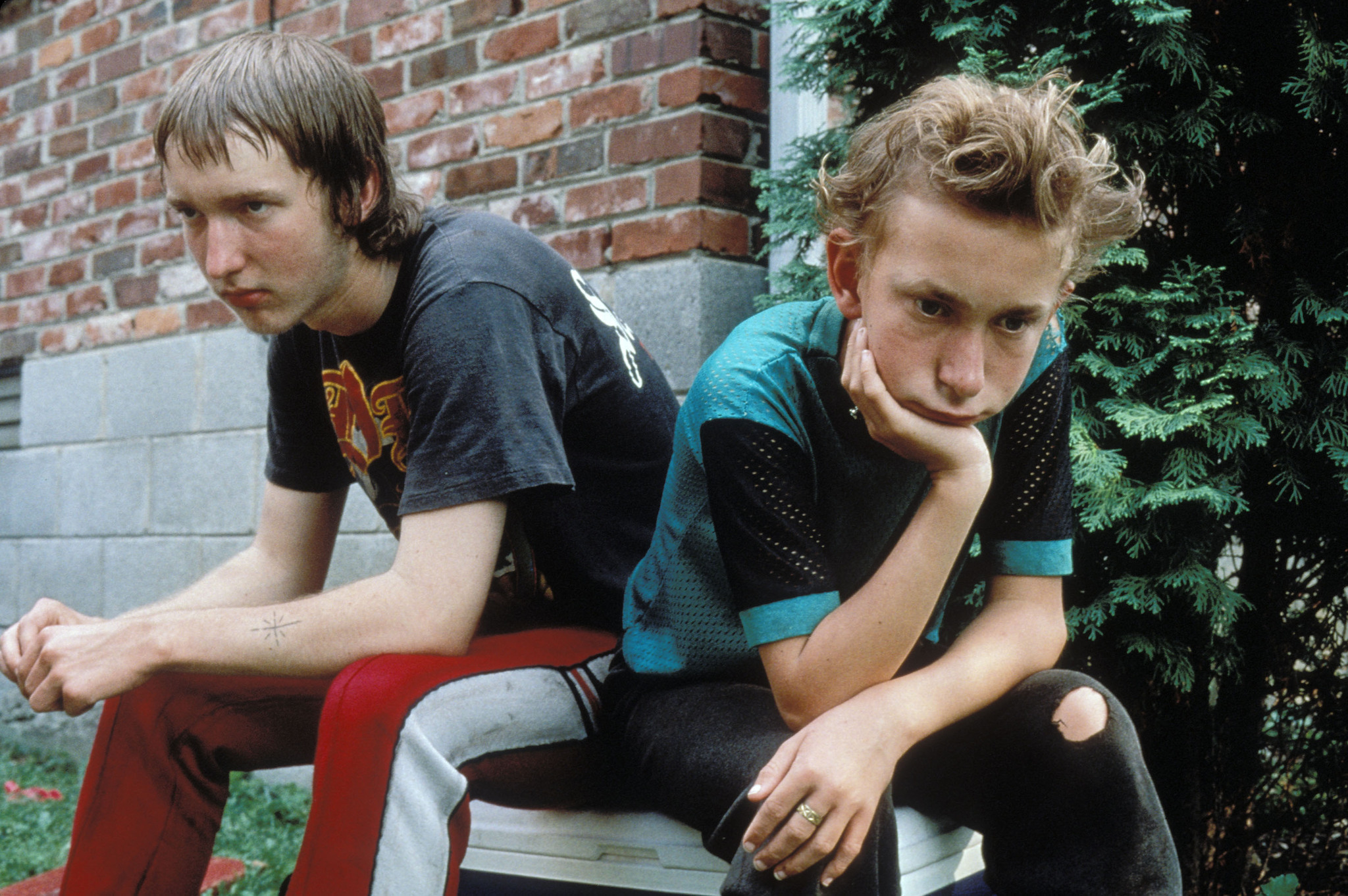 Still of Jacob Reynolds and Nick Sutton in Gummo (1997)