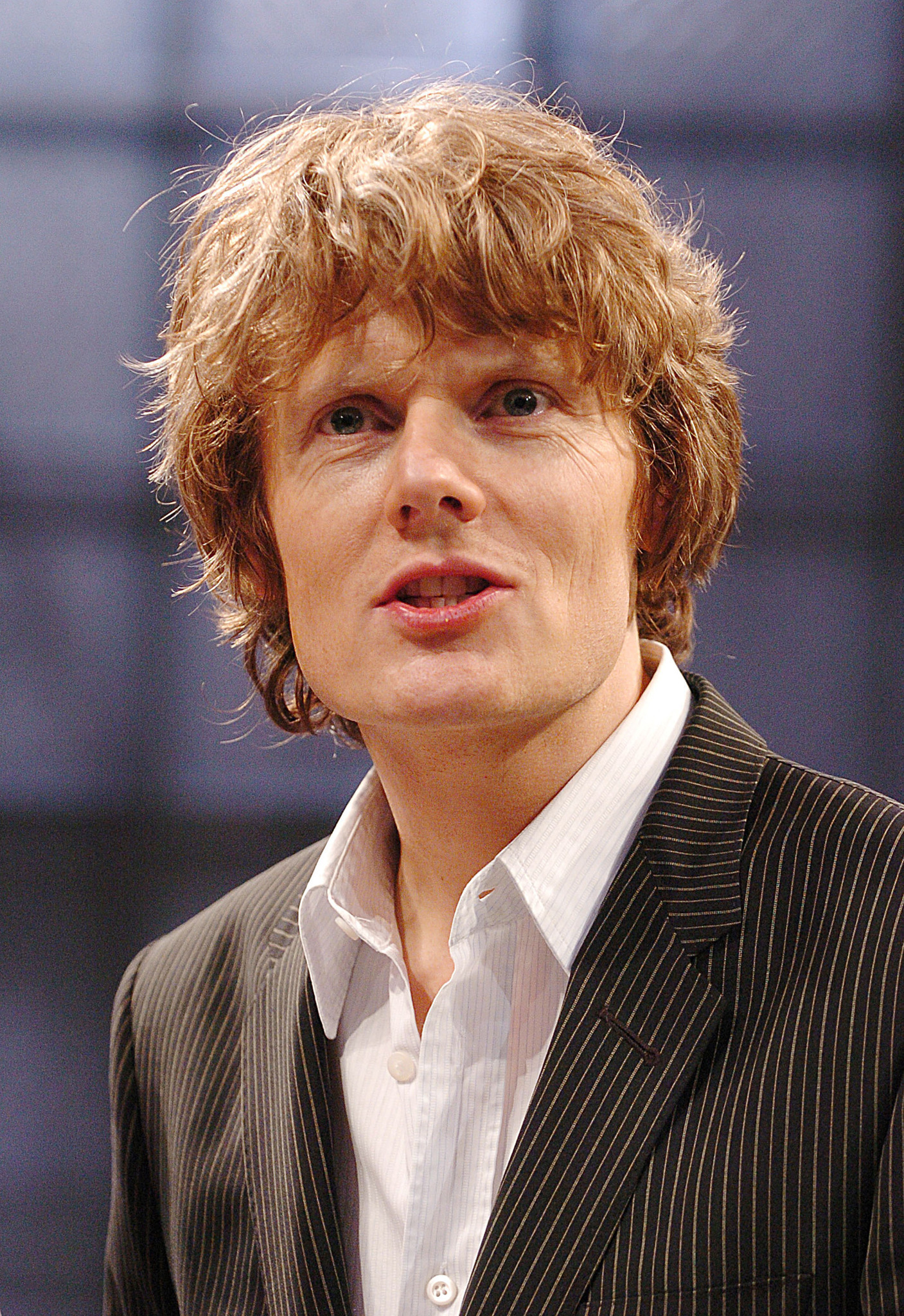 Julian Rhind-Tutt