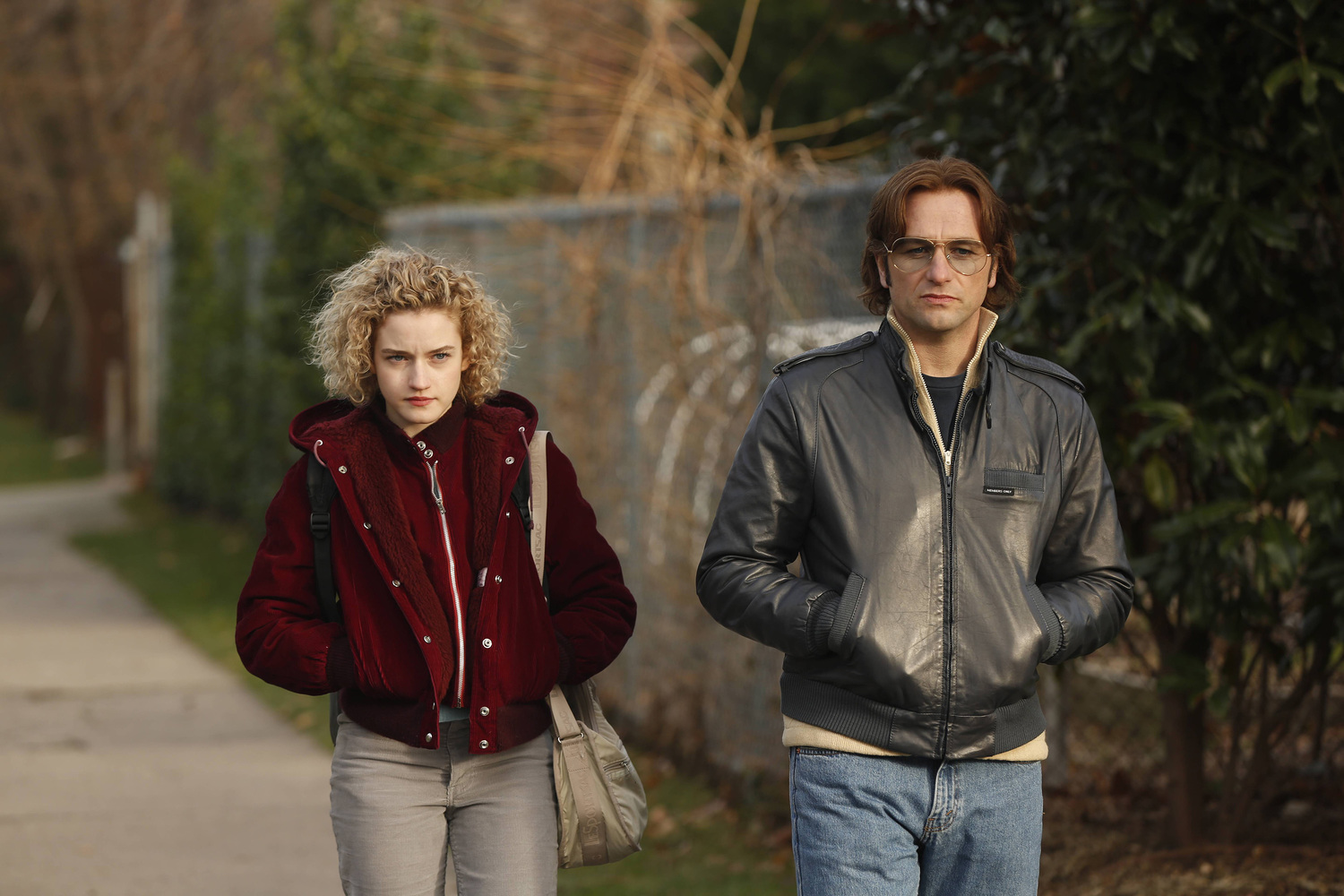 Still of Matthew Rhys and Julia Garner in The Americans (2013)