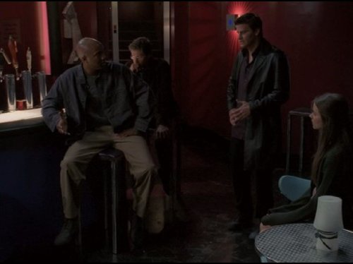 Still of David Boreanaz, Alexis Denisof and J. August Richards in Angelas (1999)