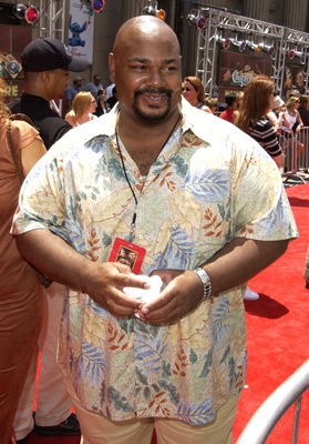 Kevin Michael Richardson at event of The Country Bears (2002)