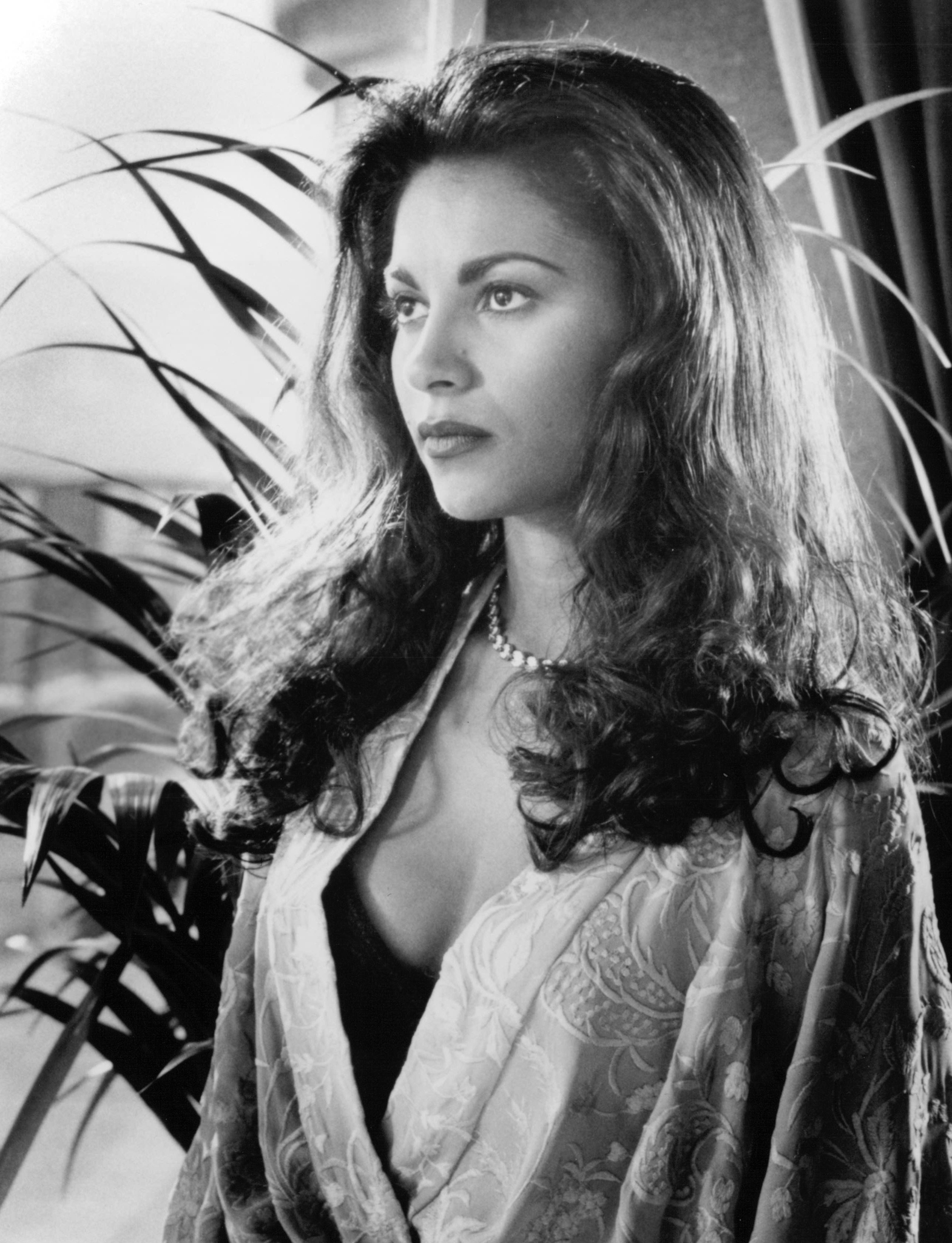 Still of Salli Richardson-Whitfield in A Low Down Dirty Shame (1994)