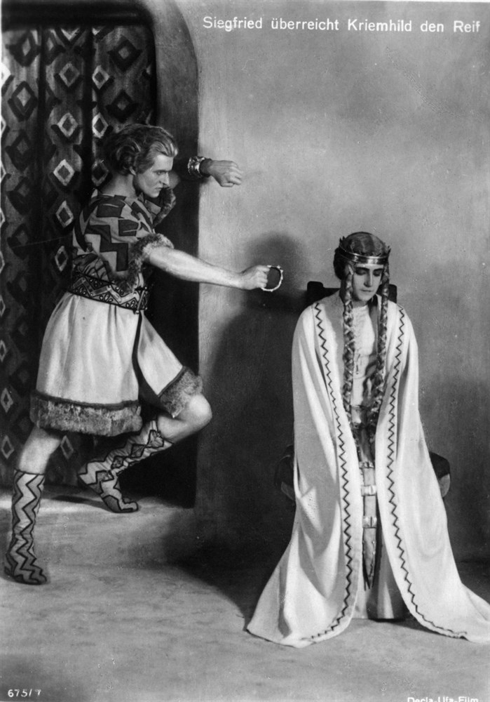 Still of Paul Richter and Margarete Schön in Die Nibelungen: Siegfried (1924)