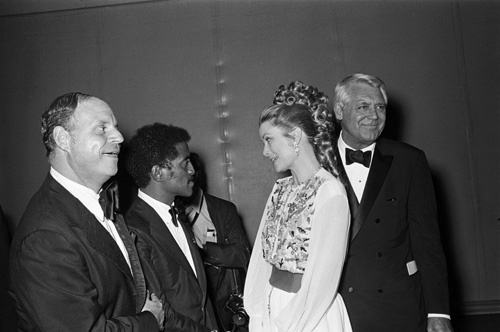 Don Rickles, Sammy Davis Jr., Grace Kelly and Cary Grant at Frank Sinatra's farewell performance at the Los Angeles Music Center 06-13-1971