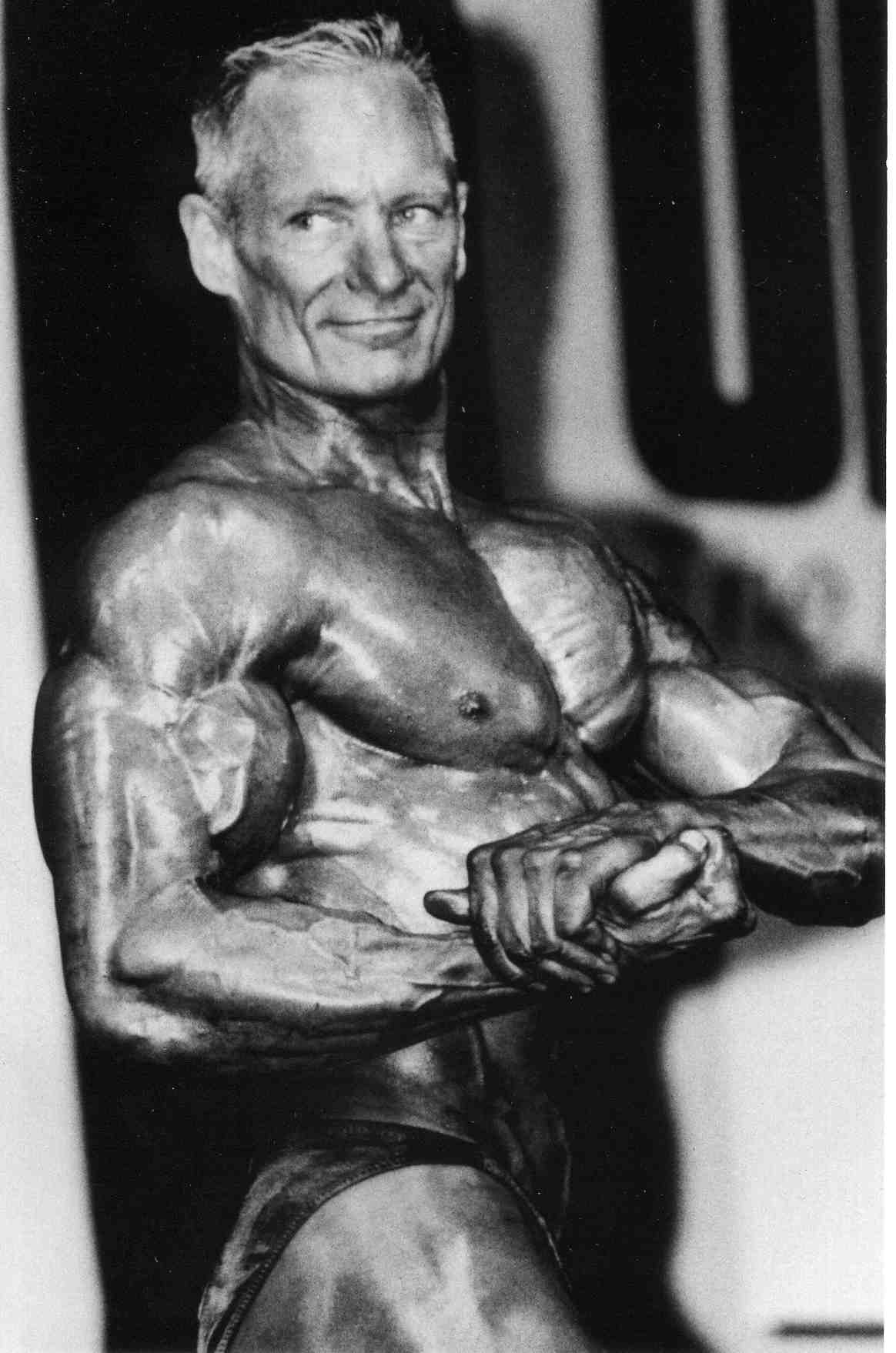 2001 Weider Washington Master's Ironman Natural Champion