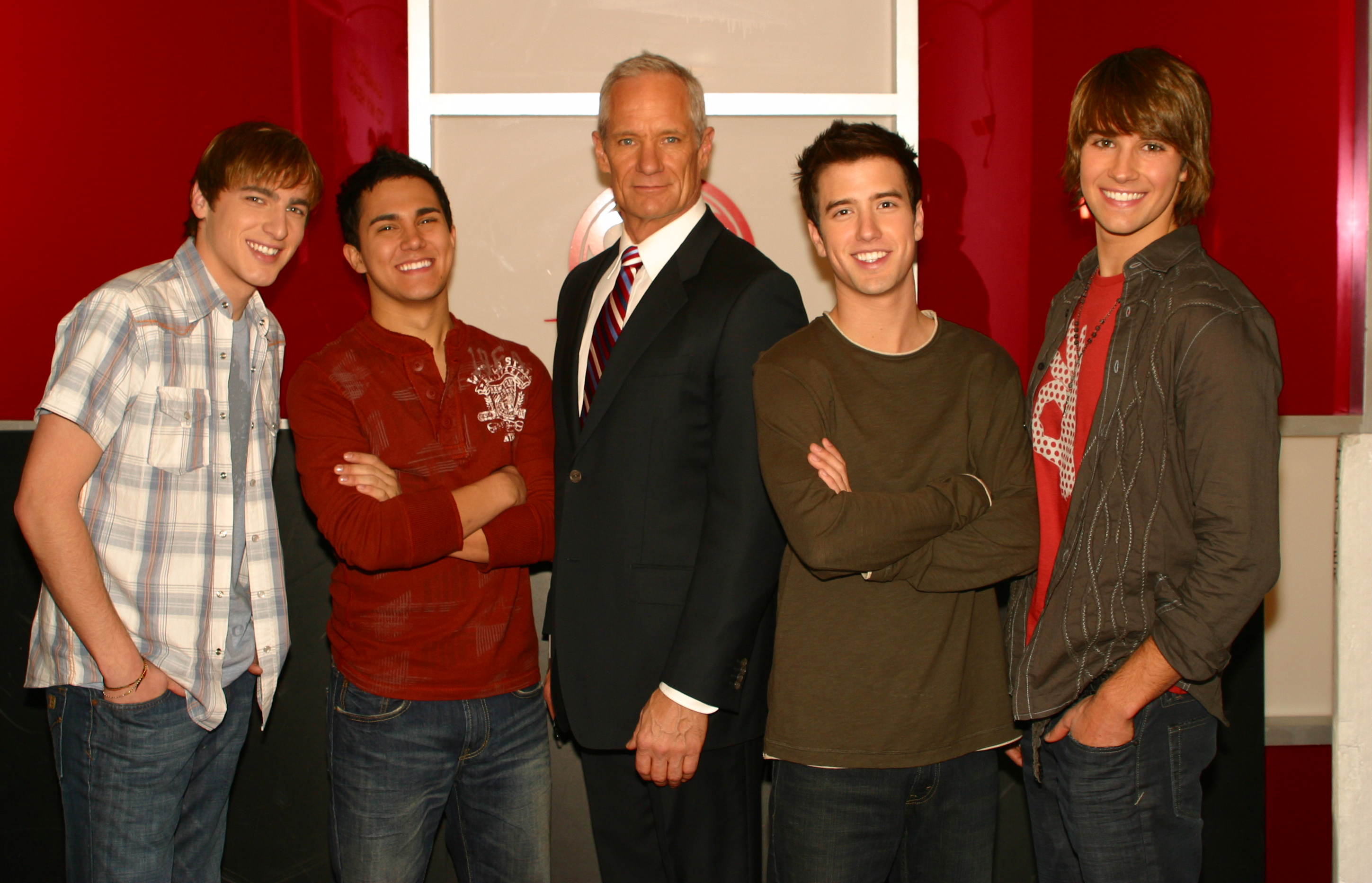 Kendall Knight, Carlos Pena, Matt Riedy, Logan Mitchell and James Maslow. Big Time Rush