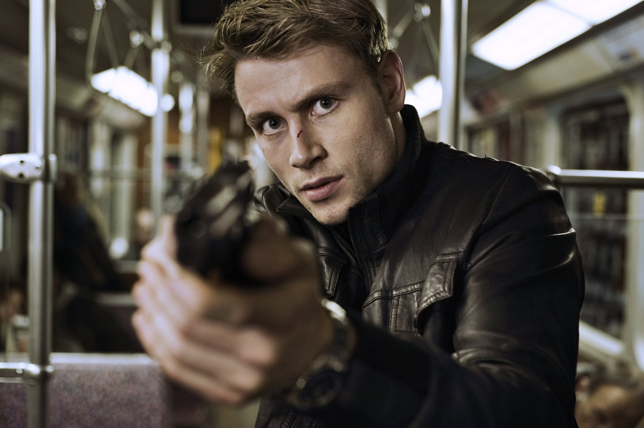 Still of Max Riemelt in Wir sind die Nacht (2010)