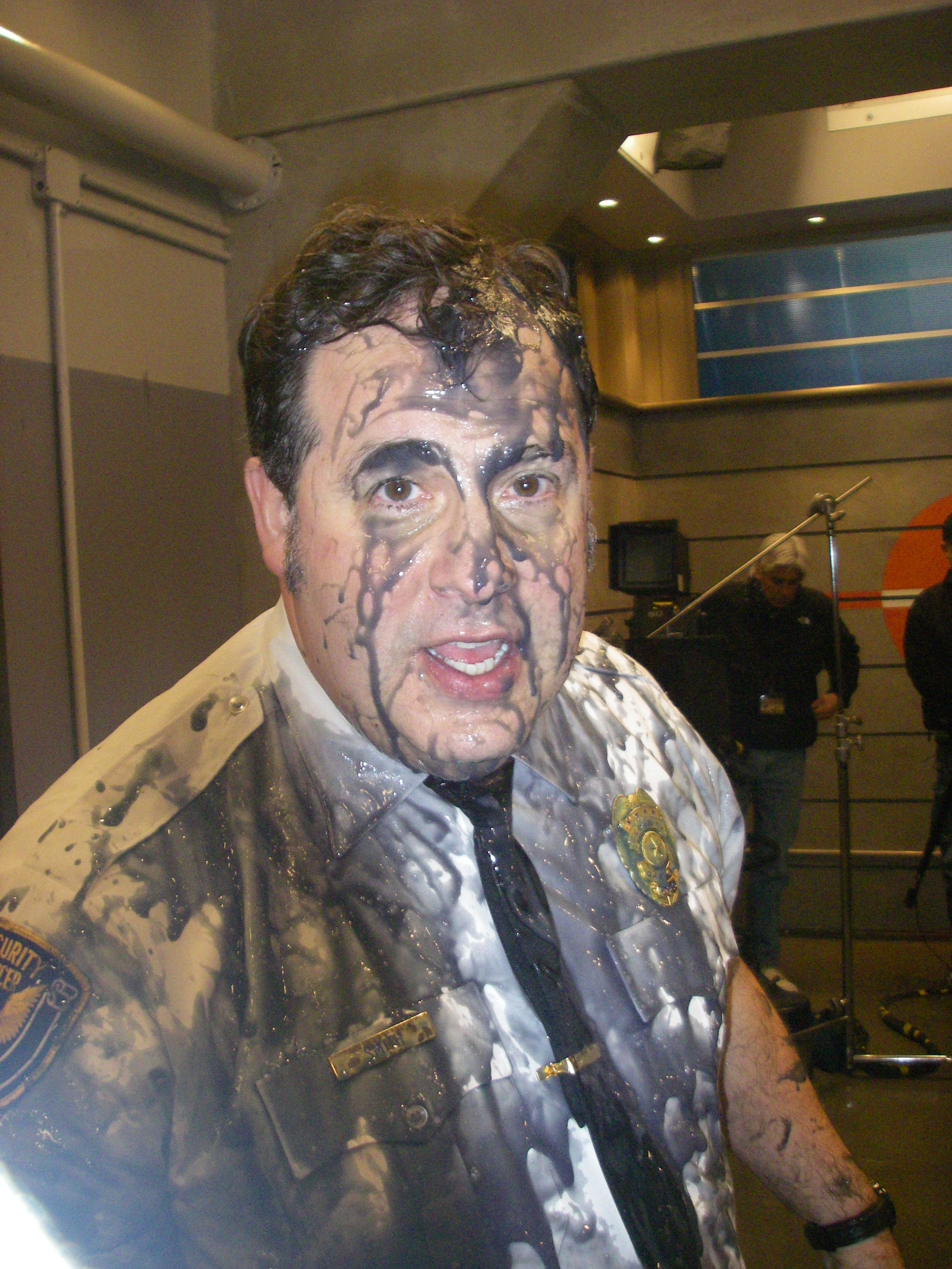 Roger Rignack on set of Marvin Marvin (Nickelodeon) after getting slimed!Playing the Security Guard.