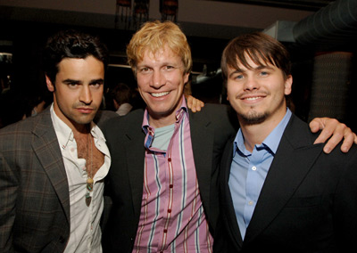 Jesse Bradford, Jason Ritter and Don Roos at event of Happy Endings (2005)
