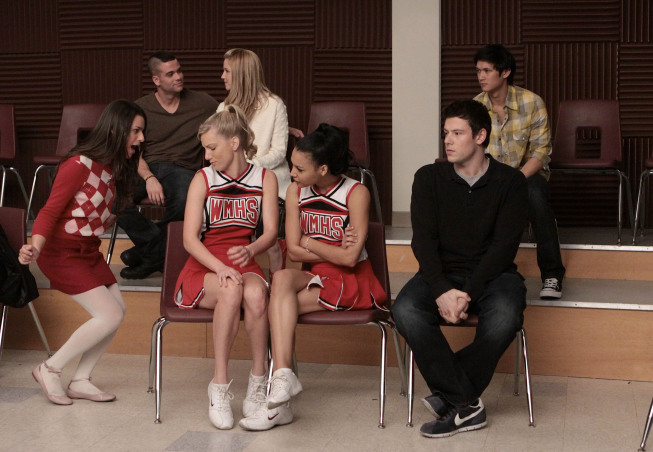 Still of Lea Michele, Naya Rivera, Mark Salling, Cory Monteith and Dianna Agron in Glee (2009)