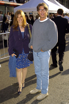 Eric Roberts at event of Raising Helen (2004)