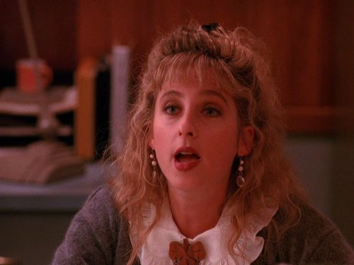 Still of Kimmy Robertson in Twin Pykso miestelis (1990)