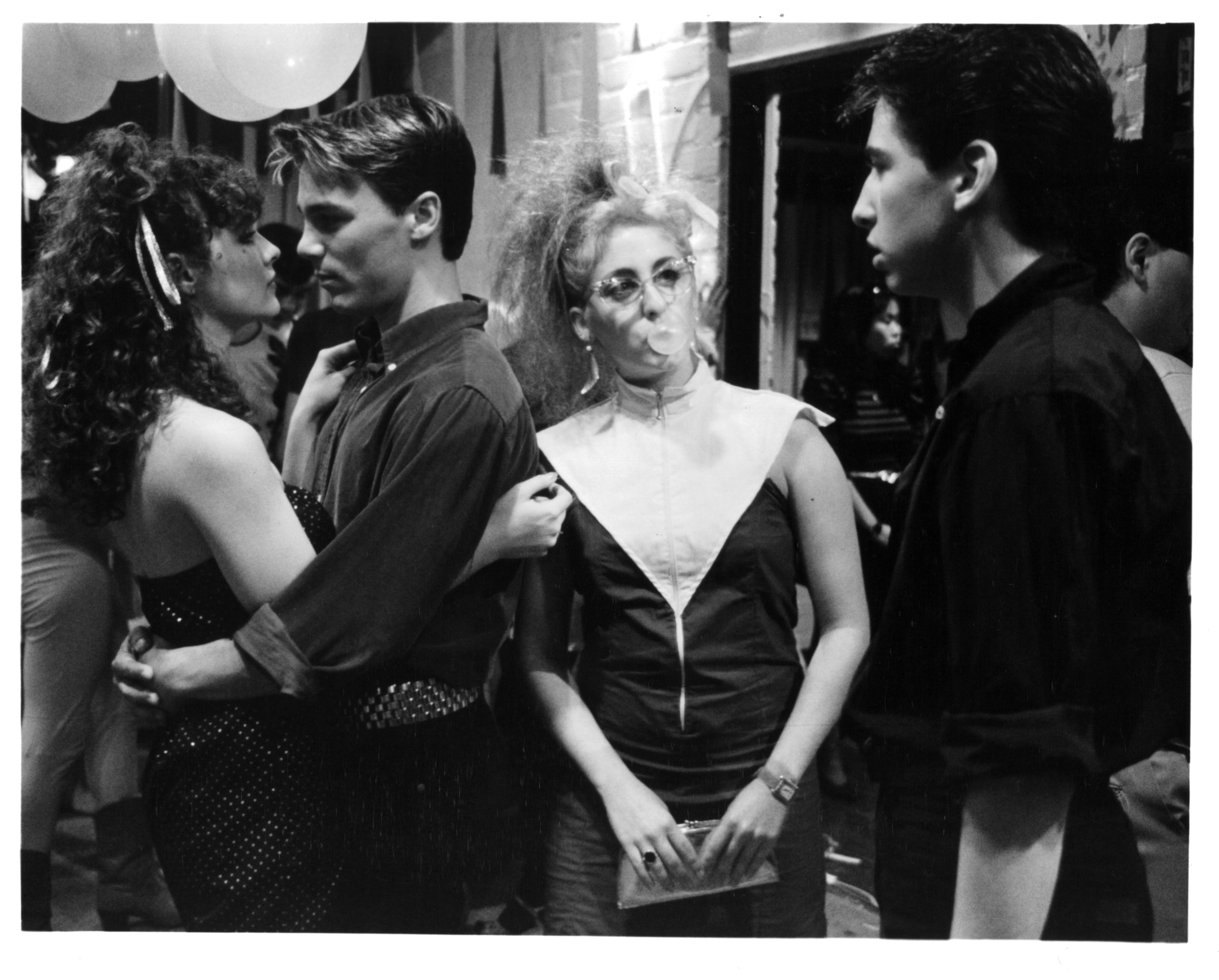 Still of Steve Antin, Diane Franklin, Lawrence Monoson and Kimmy Robertson in The Last American Virgin (1982)