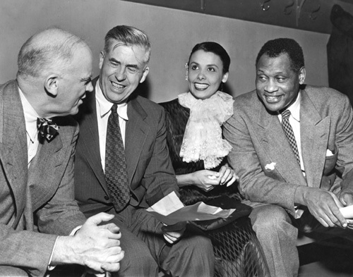 Lena Horne with Paul Robeson and Henry Wallace circa 1940s