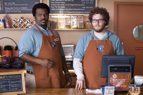 Still of Craig Robinson and Seth Rogen in Zack and Miri Make a Porno (2008)