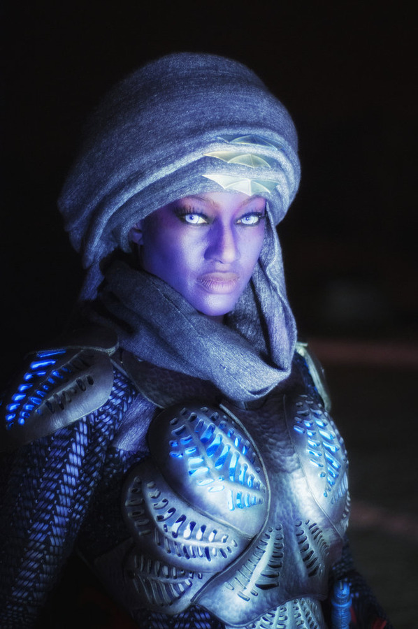 Still of Nichole Galicia in Defiance (2013)