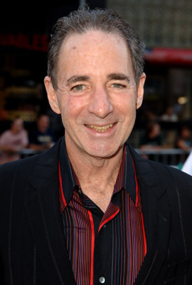 Harry Shearer at event of Chicken Little (2005)
