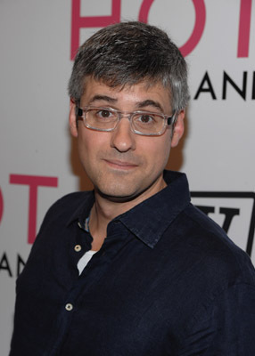 Mo Rocca at event of Hot in Cleveland (2010)