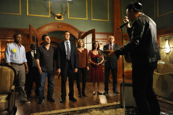 Still of Lesley Ann Warren, Dulé Hill, Maggie Lawson, Garrett Morris, Timothy Omundson and James Roday in Aiskiaregys (2006)