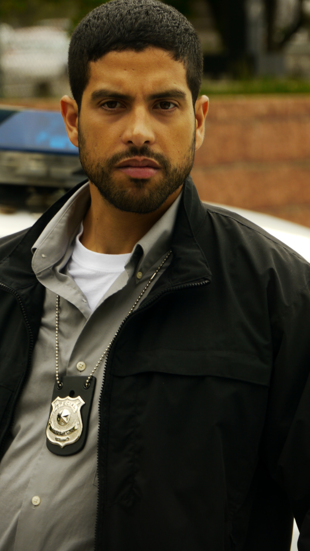 Still of Adam Rodriguez in Caught in the Crossfire (2010)