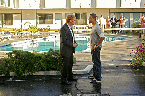 Still of David Caruso and Adam Rodriguez in CSI Majamis (2002)
