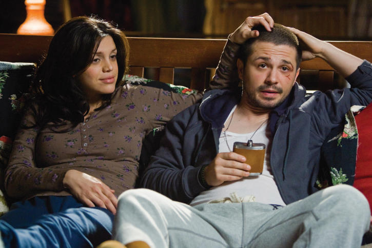Still of Freddy Rodríguez and Vanessa Ferlito in Nothing Like the Holidays (2008)