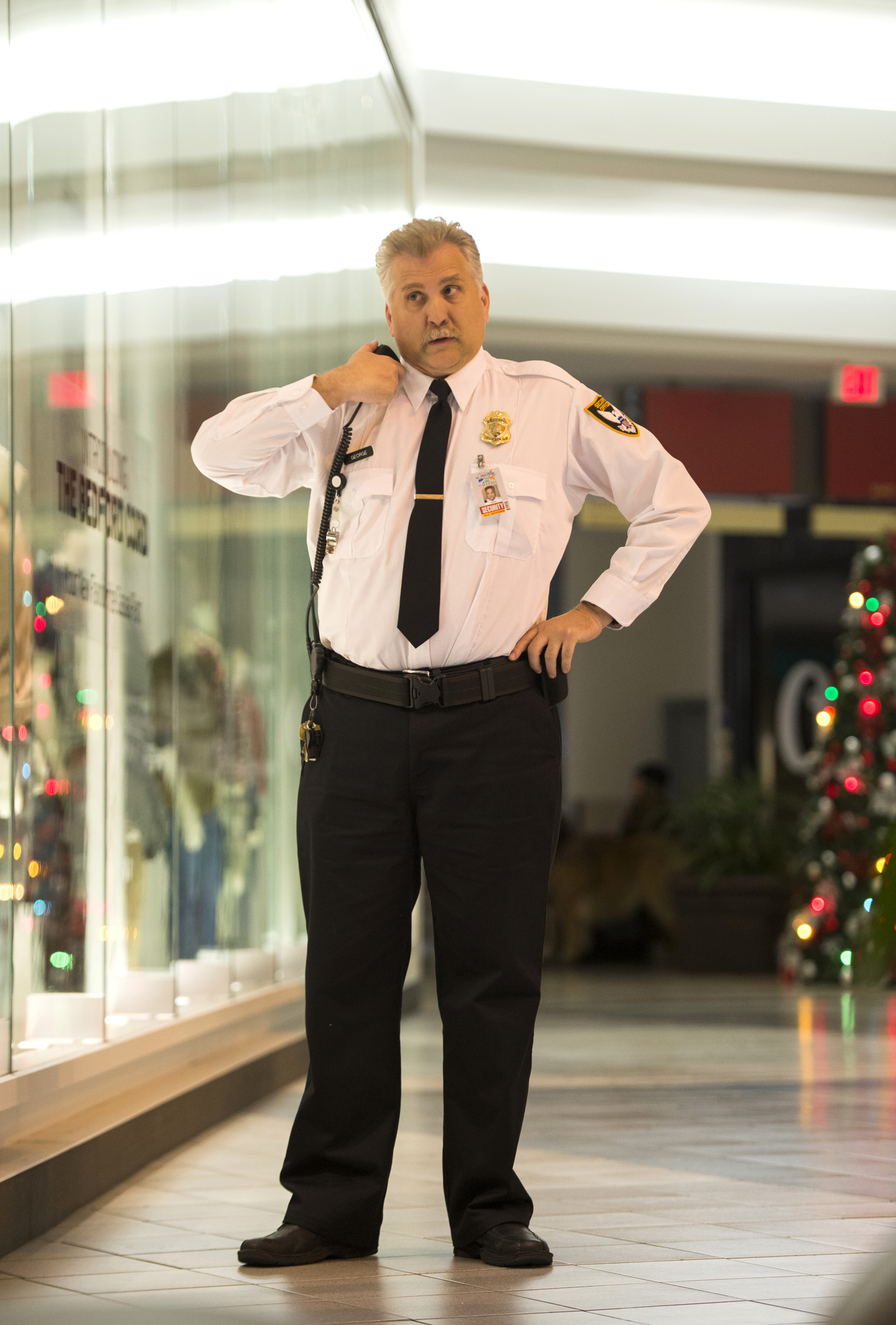 Still of Daniel Roebuck in Grumpy Cat's Worst Christmas Ever (2014)