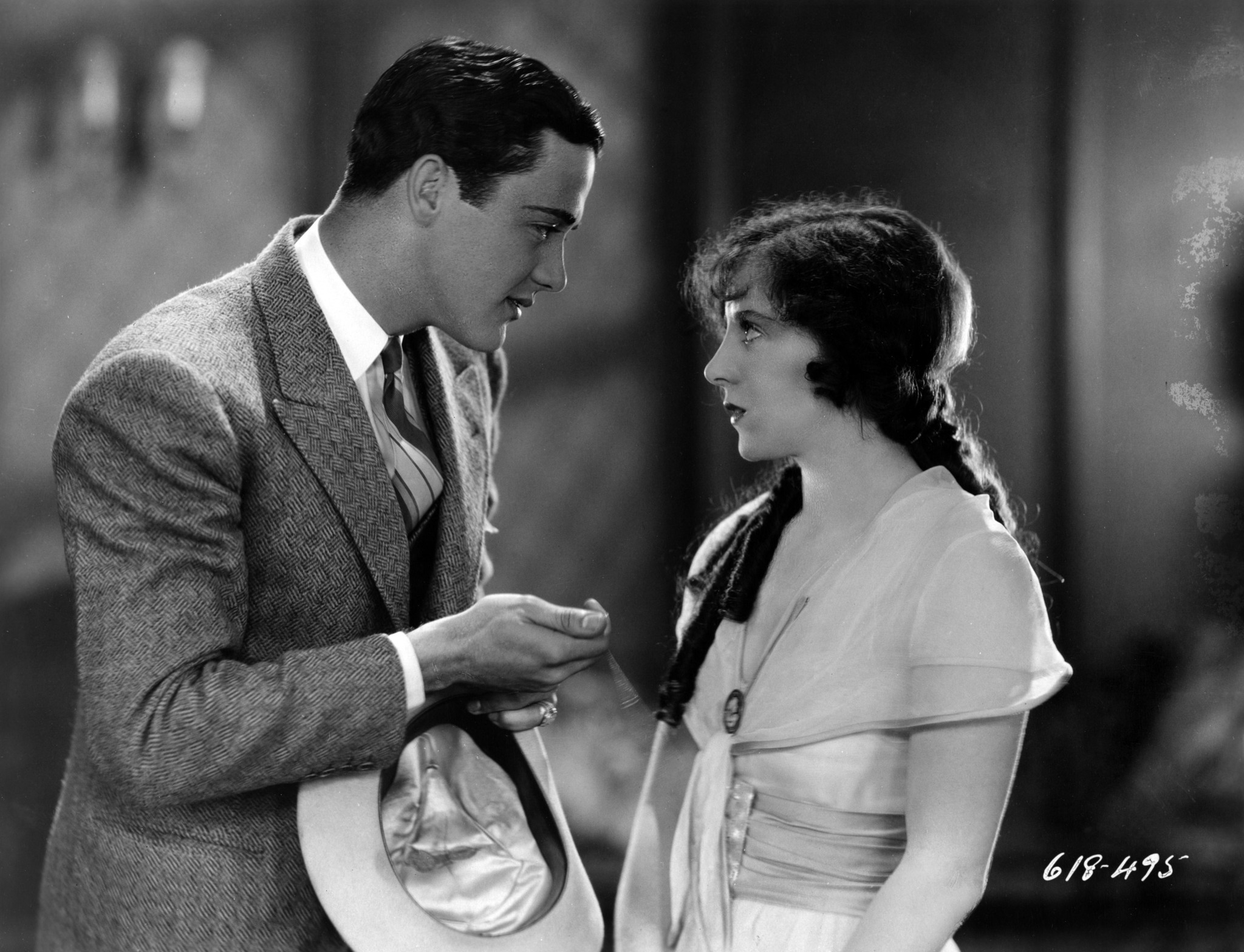 Still of Jobyna Ralston and Charles 'Buddy' Rogers in Wings (1927)
